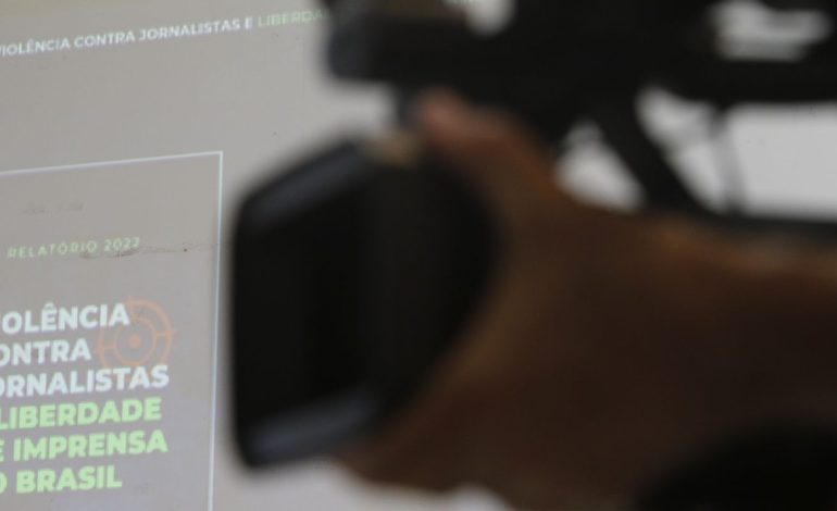 Em editorial, veículos independentes de imprensa defendem democracia