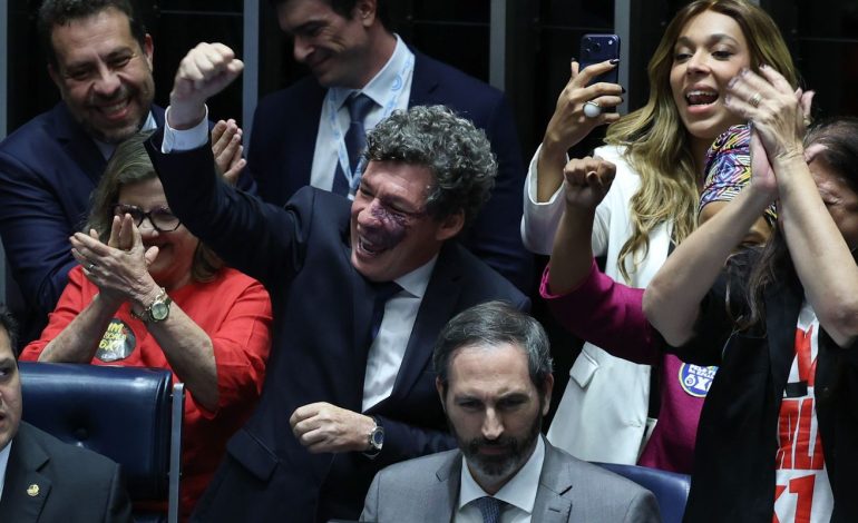 senado-aprova-fim-da-escala-6×1-e-reducao-da-jornada-de-trabalho