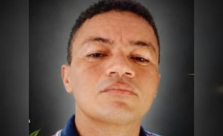 Mototaxista de 49 anos morre após perder o controle da moto e cair | G1