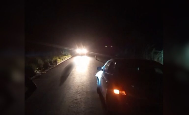 jovem-de-18-anos-morre-apos-moto-ser-atingida-na-traseira-por-carro-|-g1
