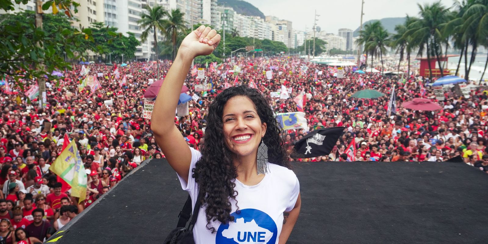estudantes-retomam-protagonismo-em-momento-decisivo-no-pais,-diz-une