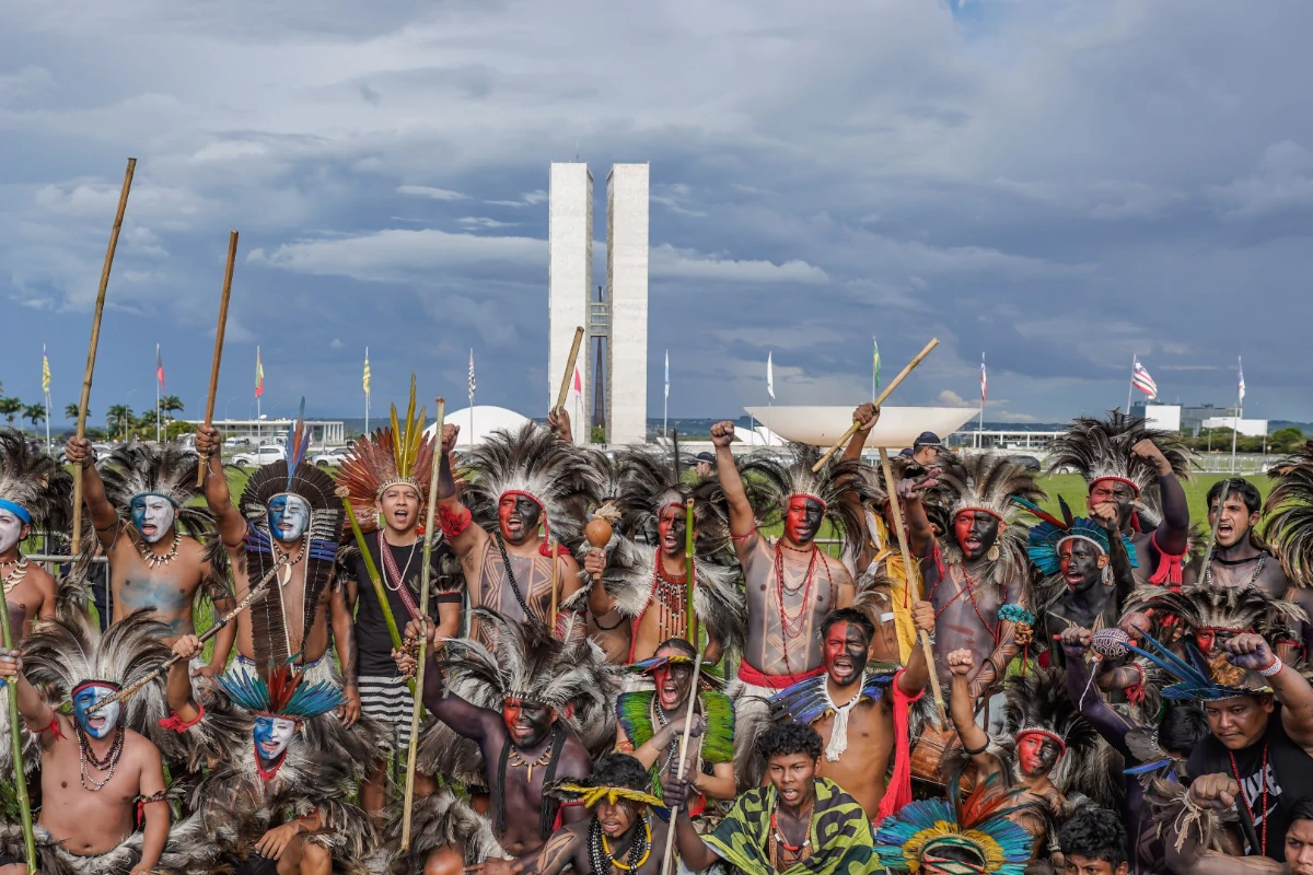 Plano de Flávio Bolsonaro contra demarcações põe em risco quase 300 Terras Indígenas – ClimaInfo