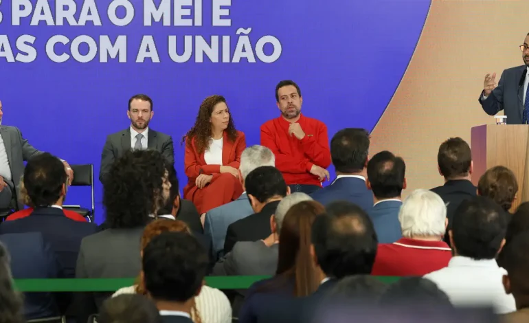 Perdão de dívidas e novo teto do MEI: entenda o que muda