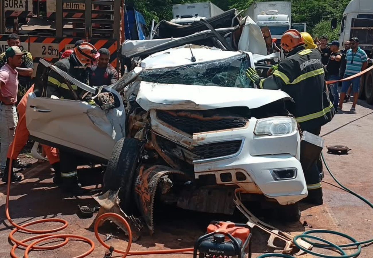 Criança morre e três pessoas ficam feridas em acidente na BR-153 | G1
